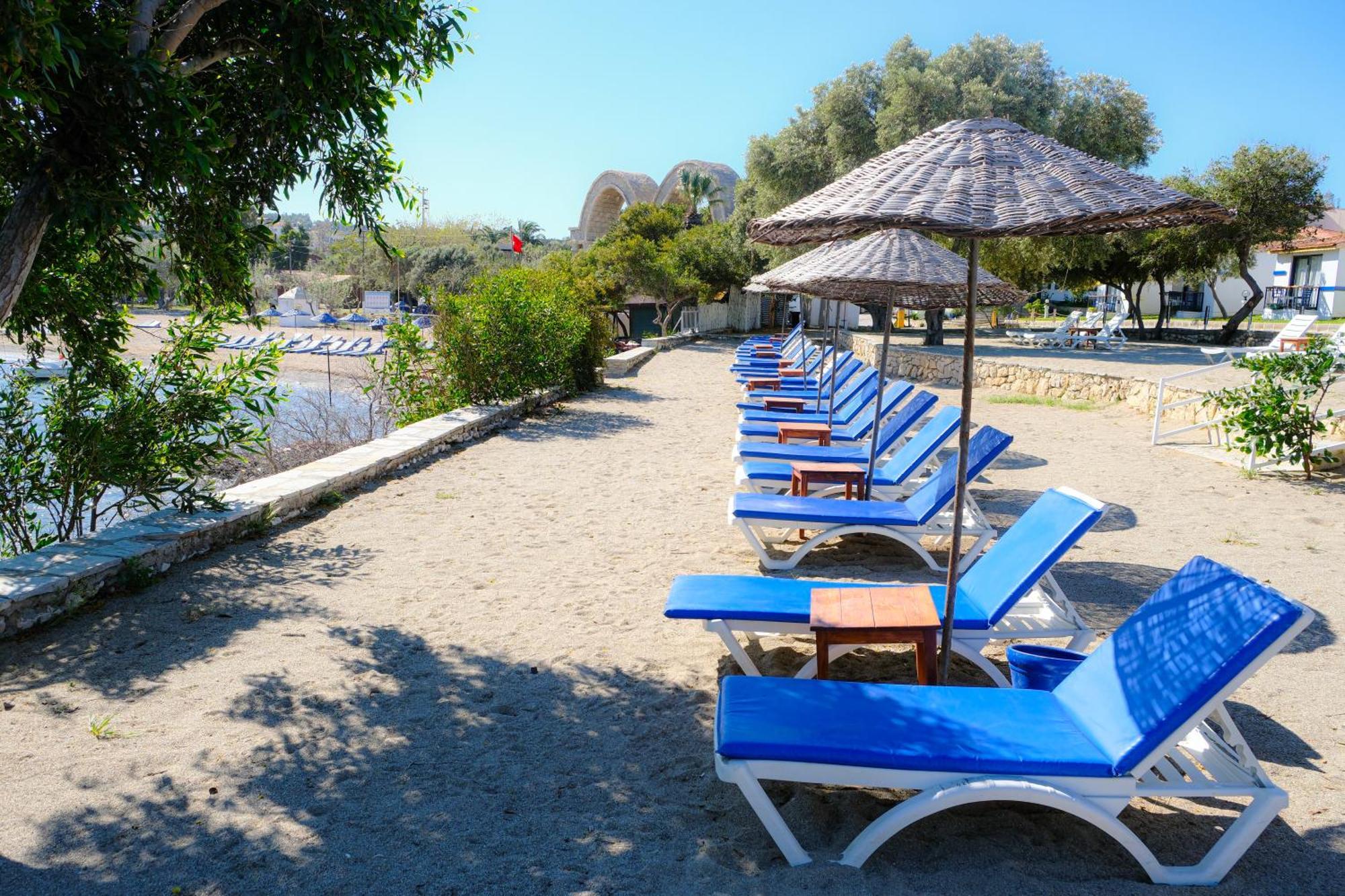 Maya Bistro Hotel & Beach Sigacik Ngoại thất bức ảnh